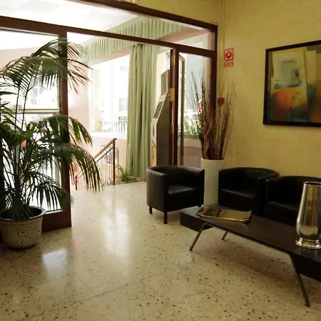 Proa Astor Hotel *