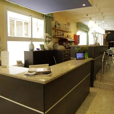 Proa Astor Hotel