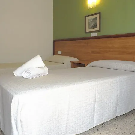 Proa Astor Hotel