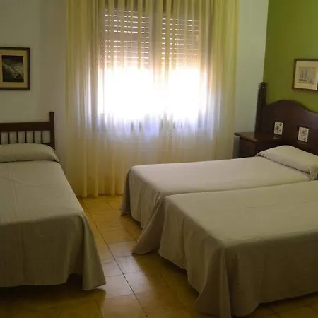 Proa Astor Hotel *