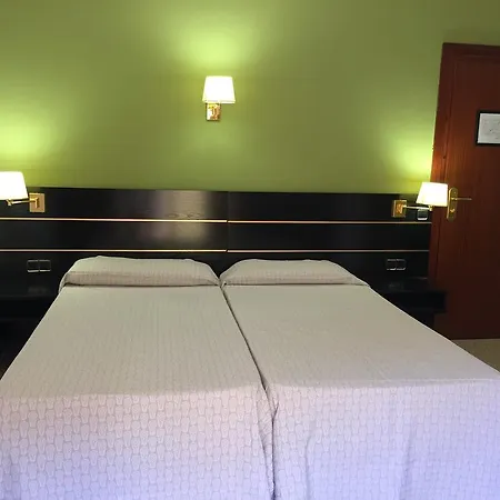 Proa Astor * Λορέτ Ντε Μαρ