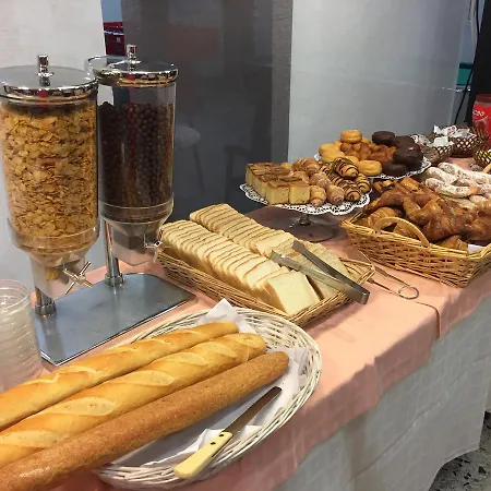 Ξενοδοχείο Proa Astor